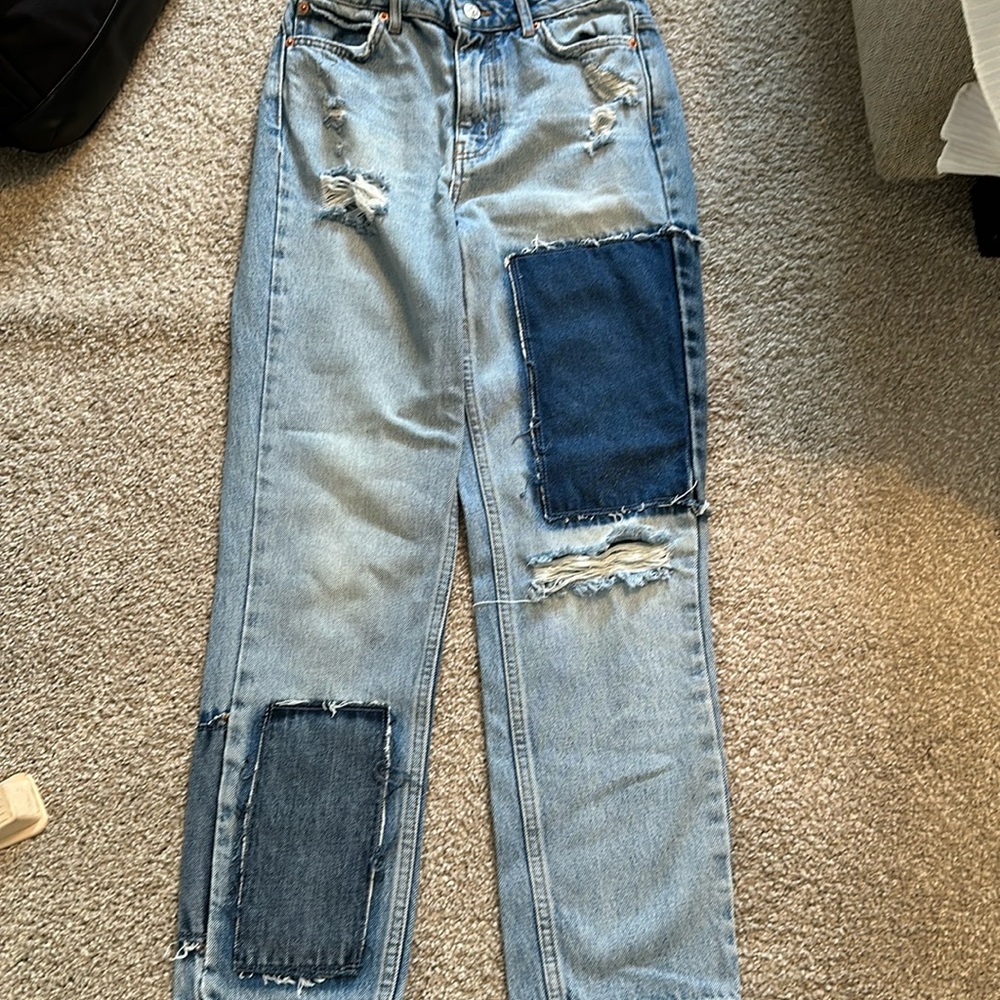 BDG SLIM STRAIGHT PATCH JEANS